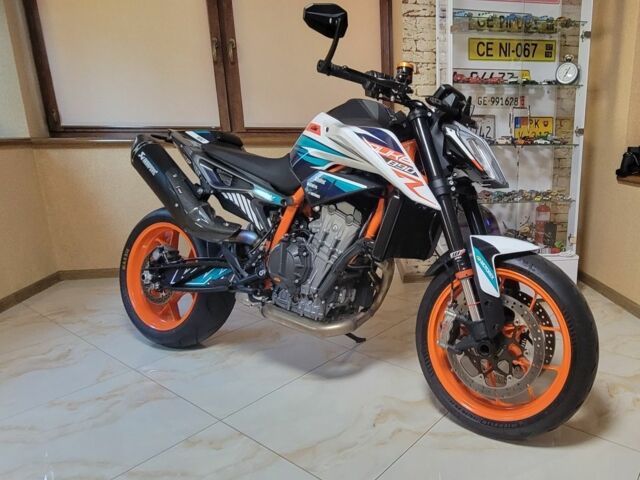 КТМ Дюке, объемом двигателя 0.89 л и пробегом 0 тыс. км за 5000 $, фото 1 на Automoto.ua