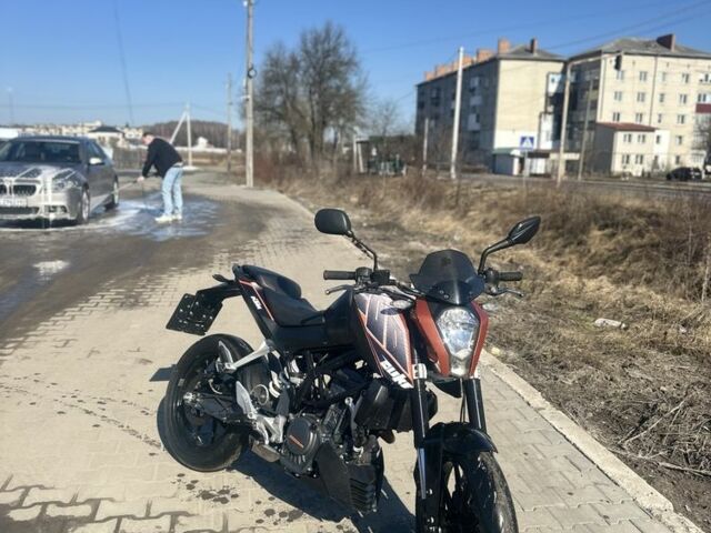 КТМ Дюке, объемом двигателя 0.2 л и пробегом 0 тыс. км за 2100 $, фото 1 на Automoto.ua