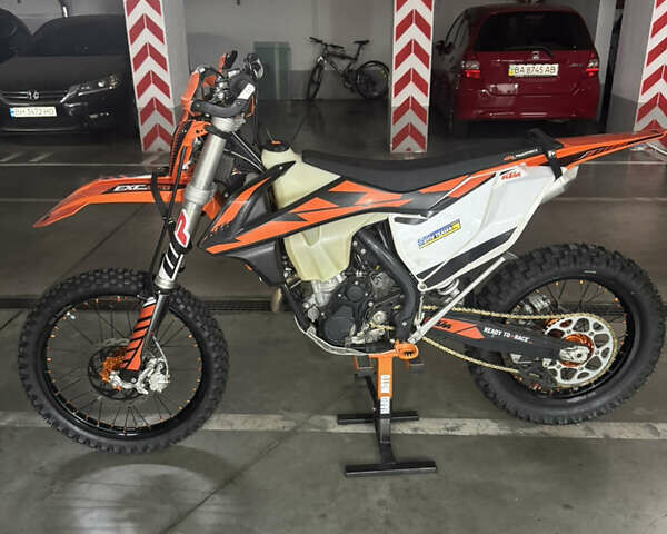 КТМ EXC 250 2018 в Одессе на Automoto.ua Оранжевый КТМ EXC 250, объемом двигателя 0.25 л и пробегом 2 тыс. км за 7000 $, фото 1 на Automoto.ua