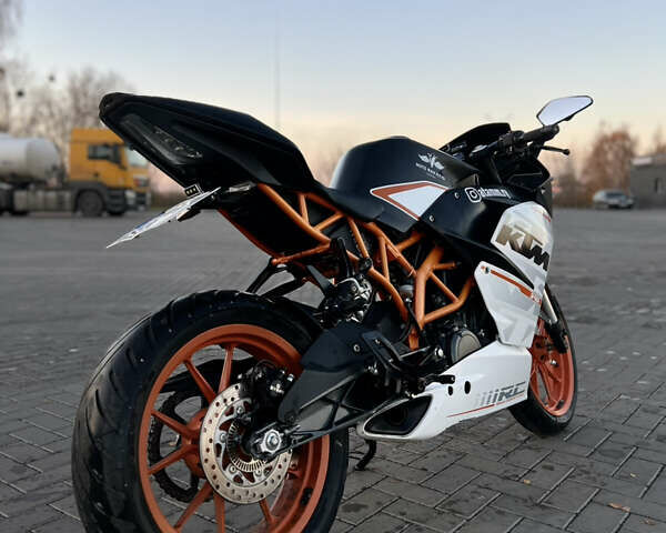 Жовтий КТМ RC 390, об'ємом двигуна 0.4 л та пробігом 21 тис. км за 4000 $, фото 1 на Automoto.ua