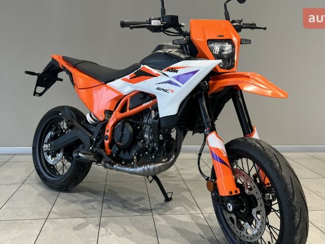 купити нове авто КТМ SMC 2024 року від офіційного дилера Дніпромотор КТМ фото