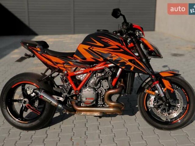 Оранжевый КТМ Super Duke 1290, объемом двигателя 0 л и пробегом 15 тыс. км за 16390 $, фото 1 на Automoto.ua