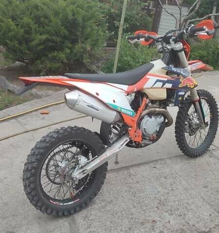 КТМ SX-F 450, объемом двигателя 0.45 л и пробегом 5 тыс. км за 6800 $, фото 1 на Automoto.ua