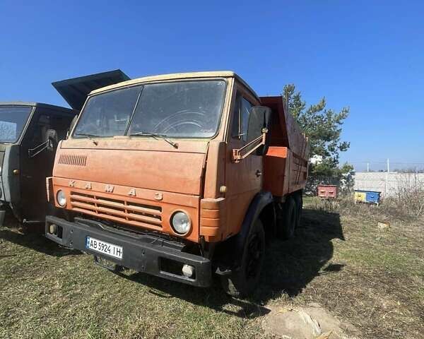 Оранжевый КамАЗ 25410, объемом двигателя 10 л и пробегом 300 тыс. км за 3500 $, фото 1 на Automoto.ua