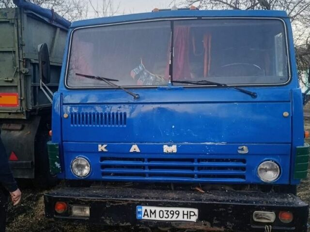 Синий КамАЗ 5320, объемом двигателя 10.8 л и пробегом 1000 тыс. км за 3500 $, фото 1 на Automoto.ua