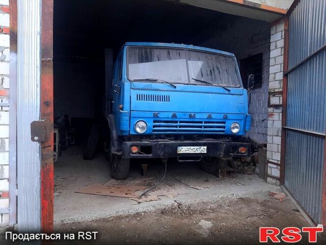 КамАЗ 53212, объемом двигателя 10.8 л и пробегом 300 тыс. км за 5000 $, фото 1 на Automoto.ua