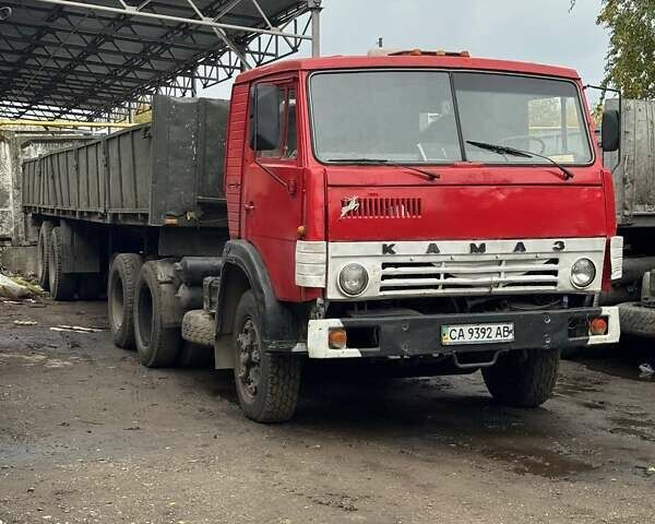 Красный КамАЗ 5410, объемом двигателя 14.86 л и пробегом 200 тыс. км за 6000 $, фото 1 на Automoto.ua
