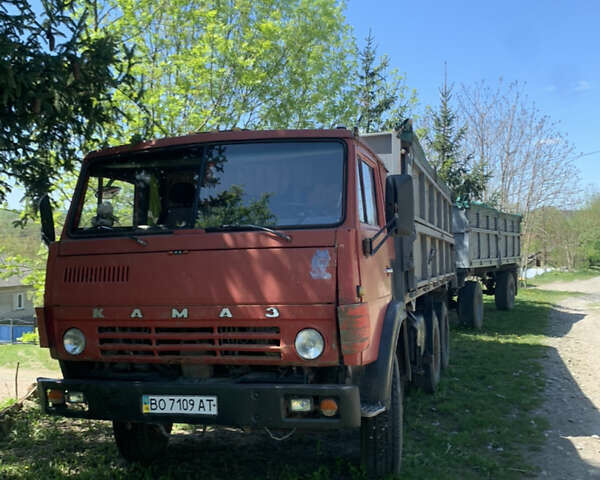 Красный КамАЗ 55102, объемом двигателя 10.85 л и пробегом 100 тыс. км за 8300 $, фото 1 на Automoto.ua