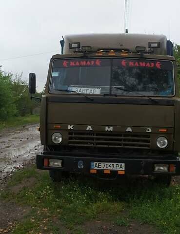 Зеленый КамАЗ 55102, объемом двигателя 10.85 л и пробегом 1000 тыс. км за 15700 $, фото 1 на Automoto.ua