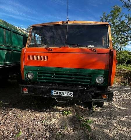 Помаранчевий КамАЗ 55102, об'ємом двигуна 10.85 л та пробігом 777 тис. км за 7500 $, фото 1 на Automoto.ua