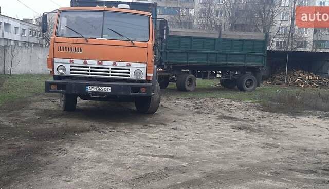 Помаранчевий КамАЗ 55102, об'ємом двигуна 0 л та пробігом 300 тис. км за 9500 $, фото 1 на Automoto.ua
