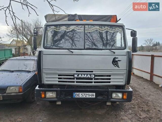 Белый КамАЗ 5511, объемом двигателя 10 л и пробегом 100 тыс. км за 7000 $, фото 1 на Automoto.ua