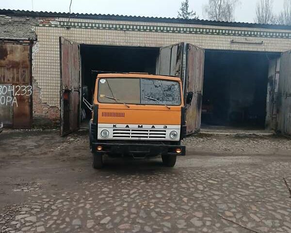КамАЗ 5511, объемом двигателя 0 л и пробегом 1000 тыс. км за 4200 $, фото 1 на Automoto.ua