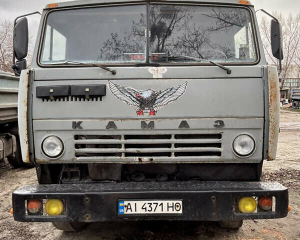 Серый КамАЗ 5511, объемом двигателя 14.8 л и пробегом 87 тыс. км за 7200 $, фото 1 на Automoto.ua