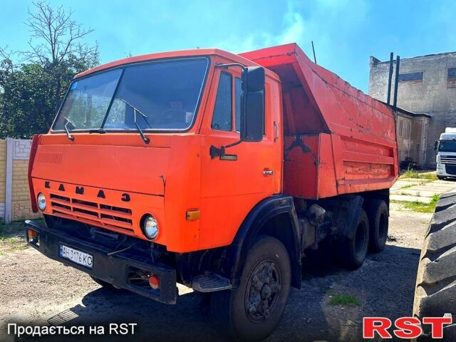 Оранжевый КамАЗ 5511, объемом двигателя 11 л и пробегом 150 тыс. км за 5200 $, фото 1 на Automoto.ua