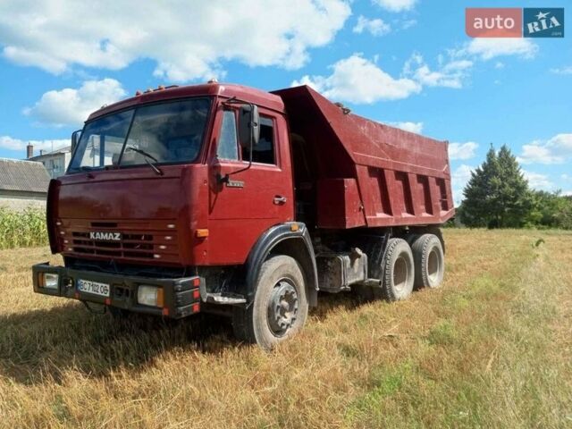 Красный КамАЗ 55111, объемом двигателя 10.8 л и пробегом 255 тыс. км за 9500 $, фото 1 на Automoto.ua