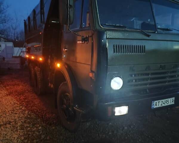 Зеленый КамАЗ 55111, объемом двигателя 10.85 л и пробегом 142 тыс. км за 10800 $, фото 1 на Automoto.ua