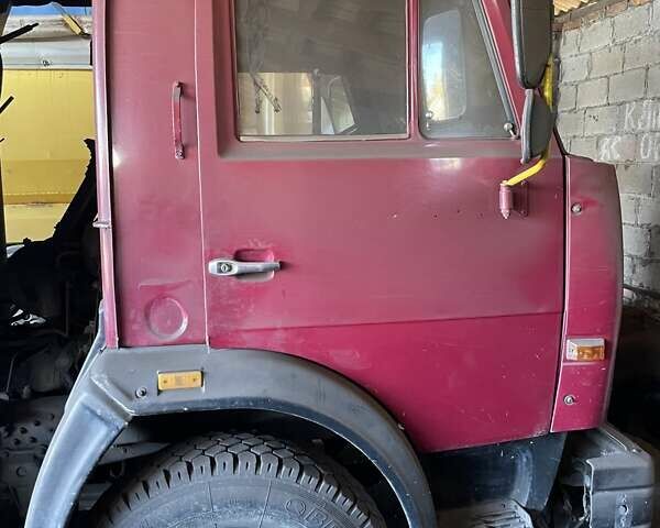 Красный КамАЗ 65115, объемом двигателя 10.85 л и пробегом 178 тыс. км за 8900 $, фото 1 на Automoto.ua