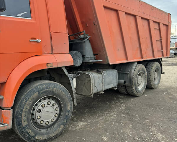 Оранжевый КамАЗ 6520, объемом двигателя 0 л и пробегом 100 тыс. км за 19000 $, фото 1 на Automoto.ua
