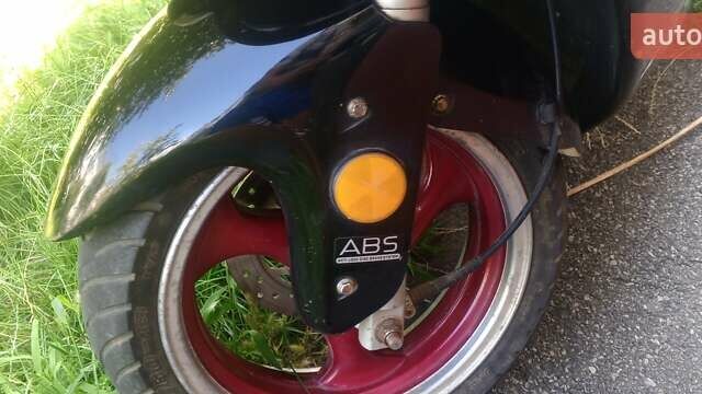 Кануни Эспаир 2000 в Черкассах на Automoto.ua Красный Кануни Эспаир, объемом двигателя 0 л и пробегом 9 тыс. км за 238 $, фото 1 на Automoto.ua