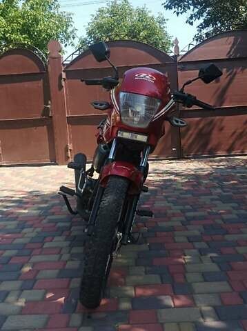 Червоний Кануні Ігл, об'ємом двигуна 13 л та пробігом 8 тис. км за 544 $, фото 1 на Automoto.ua