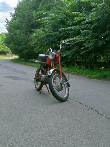 Червоний Карпати В-50, об'ємом двигуна 0.05 л та пробігом 27 тис. км за 180 $, фото 1 на Automoto.ua