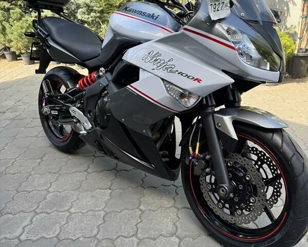 Кавасаки 400, объемом двигателя 0 л и пробегом 27 тыс. км за 4400 $, фото 1 на Automoto.ua