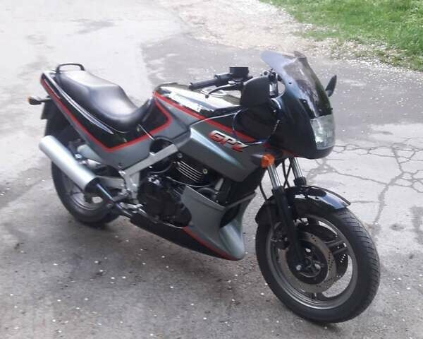 Кавасаки 500, объемом двигателя 0 л и пробегом 28 тыс. км за 2100 $, фото 1 на Automoto.ua