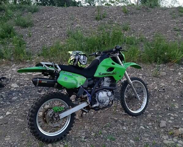 Зеленый Кавасаки 650, объемом двигателя 6.5 л и пробегом 300 тыс. км за 1700 $, фото 1 на Automoto.ua