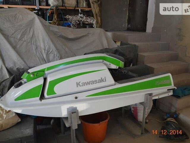Білий Кавасакі Jet Ski, об'ємом двигуна 0.55 л та пробігом 1 тис. км за 1800 $, фото 1 на Automoto.ua