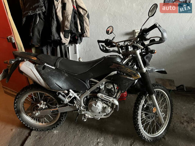 Черный Кавасаки КЛХ, объемом двигателя 0.23 л и пробегом 3 тыс. км за 4600 $, фото 1 на Automoto.ua