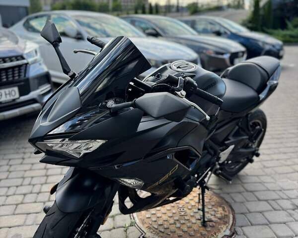 Кавасаки Ниндзя, объемом двигателя 0 л и пробегом 5 тыс. км за 7500 $, фото 1 на Automoto.ua