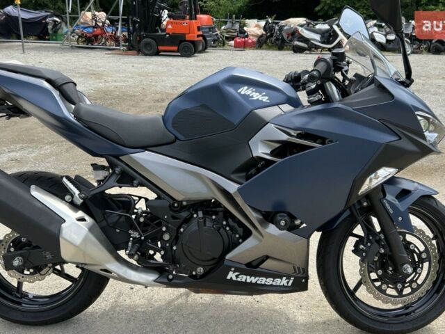купить новое авто Кавасаки Ниндзя 2022 года от официального дилера Иван Васильевич Олейник Кавасаки фото