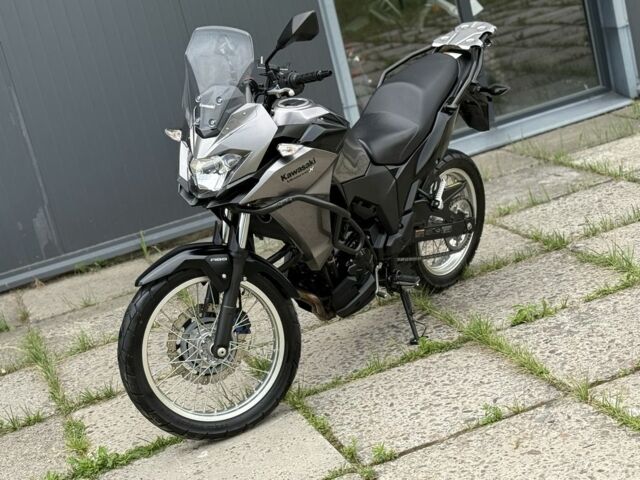 Кавасаки Версис, объемом двигателя 0.25 л и пробегом 0 тыс. км за 4550 $, фото 1 на Automoto.ua