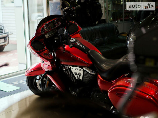 Красный Кавасаки Вояджер, объемом двигателя 1.7 л и пробегом 65 тыс. км за 15000 $, фото 1 на Automoto.ua