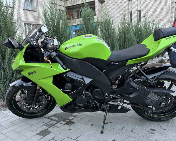 Зеленый Кавасаки ЗКС, объемом двигателя 1 л и пробегом 31 тыс. км за 8500 $, фото 1 на Automoto.ua