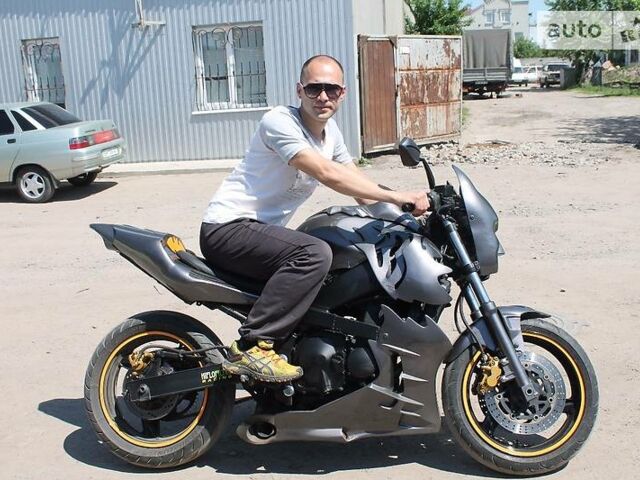 Сірий Кавасакі ZZR, об'ємом двигуна 0.4 л та пробігом 10 тис. км за 1500 $, фото 1 на Automoto.ua