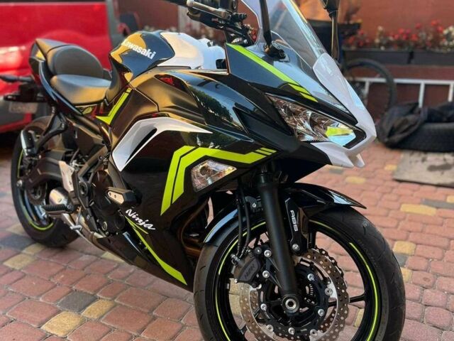 Кавасаки Другая, объемом двигателя 0.65 л и пробегом 0 тыс. км за 8200 $, фото 1 на Automoto.ua