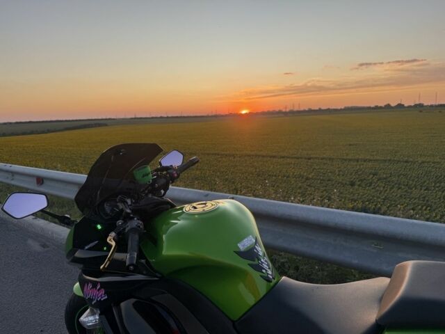 Кавасакі Інша, об'ємом двигуна 1.05 л та пробігом 0 тис. км за 8500 $, фото 1 на Automoto.ua