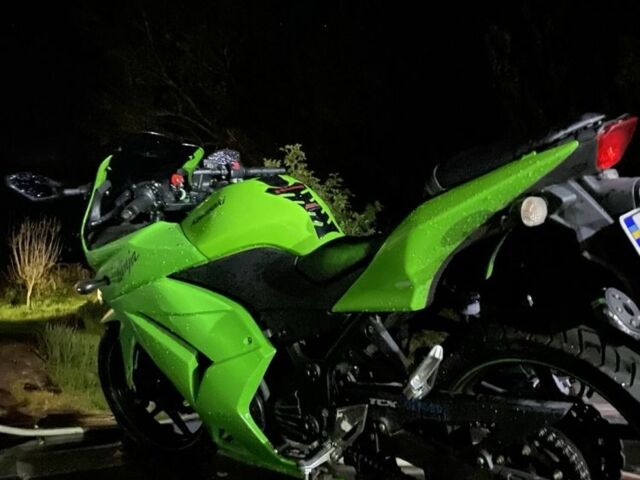 Кавасаки Другая, объемом двигателя 0.25 л и пробегом 0 тыс. км за 2700 $, фото 1 на Automoto.ua