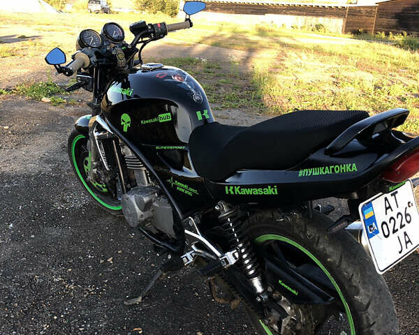 Черный Кавасаки ER-5, объемом двигателя 0.5 л и пробегом 50 тыс. км за 2300 $, фото 1 на Automoto.ua