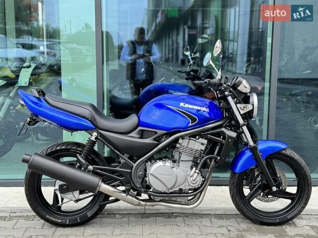 Синий Кавасаки ER-5, объемом двигателя 0.5 л и пробегом 25 тыс. км за 2999 $, фото 1 на Automoto.ua