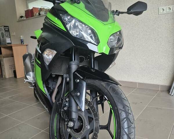 Зеленый Кавасаки EX 300, объемом двигателя 0.3 л и пробегом 17 тыс. км за 4500 $, фото 1 на Automoto.ua