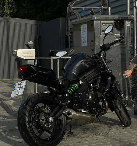 Черный Кавасаки EX 650, объемом двигателя 0.65 л и пробегом 19 тыс. км за 4700 $, фото 1 на Automoto.ua