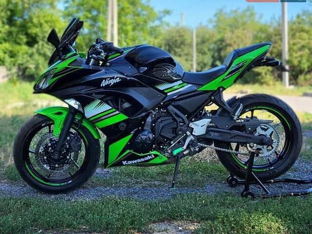 Кавасаки EX 650, объемом двигателя 0.65 л и пробегом 26 тыс. км за 7000 $, фото 1 на Automoto.ua