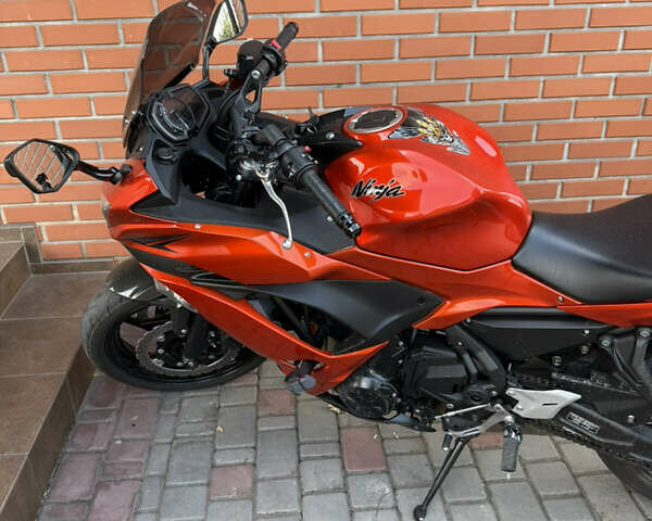 Оранжевый Кавасаки EX 650, объемом двигателя 0.65 л и пробегом 13 тыс. км за 7000 $, фото 1 на Automoto.ua