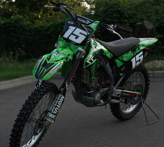 Зеленый Кавасаки KX 250F, объемом двигателя 0 л и пробегом 5 тыс. км за 3500 $, фото 1 на Automoto.ua