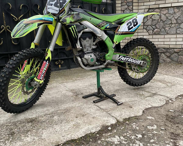 Зелений Кавасакі KXF 450 Racing, об'ємом двигуна 0.45 л та пробігом 1 тис. км за 3600 $, фото 1 на Automoto.ua