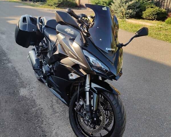 Кавасаки Ninja 1000 SX, объемом двигателя 1 л и пробегом 14 тыс. км за 11500 $, фото 1 на Automoto.ua