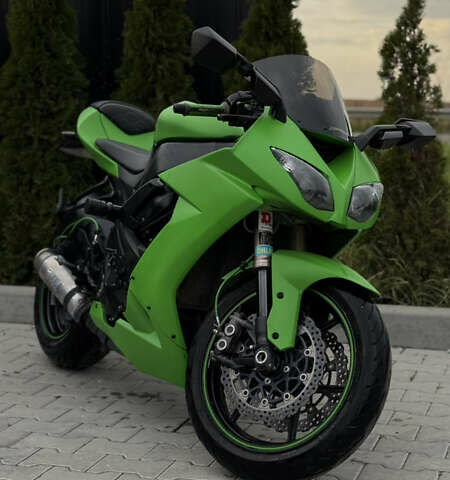 Зеленый Кавасаки Ninja 1000 ZX-10R, объемом двигателя 1 л и пробегом 10 тыс. км за 5500 $, фото 1 на Automoto.ua